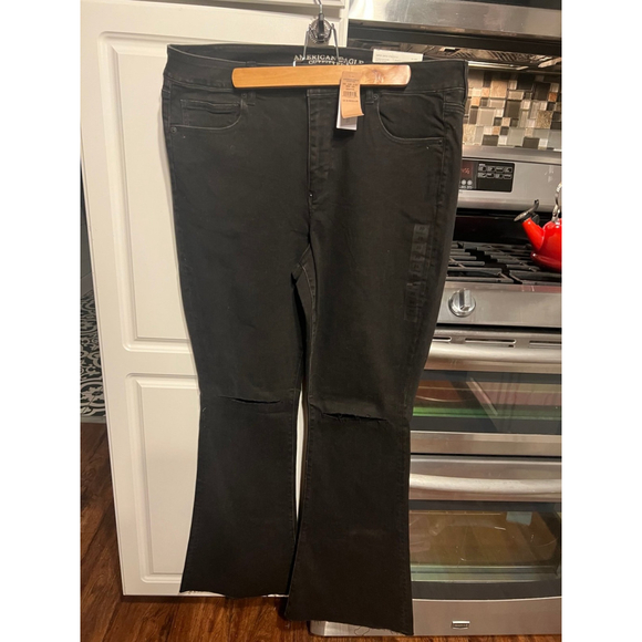 New American Eagle Super Super Stretch Hi-Rise Slim Flare Jeans - Picture 2 of 8